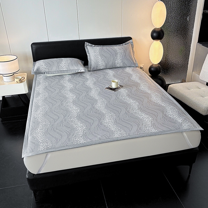 91家纺网 家纺一手货源 找家纺 2025新款A类PE提花凉席-波光粼粼 波光粼粼-爵士灰