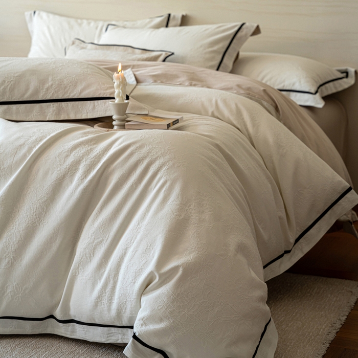 91家纺网 家纺一手货源 找家纺 （总）2025新款云感超柔60支厚织提花浮雕四件套-棉屿时光