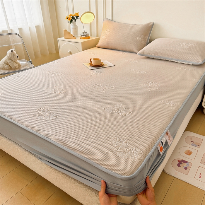 91家纺网 家纺一手货源 找家纺 恒爱   2025新款冰丝牡丹花床笠 卡其