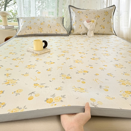 宅部落 2025新款数码印花冰藤凉席 夏樱絮语