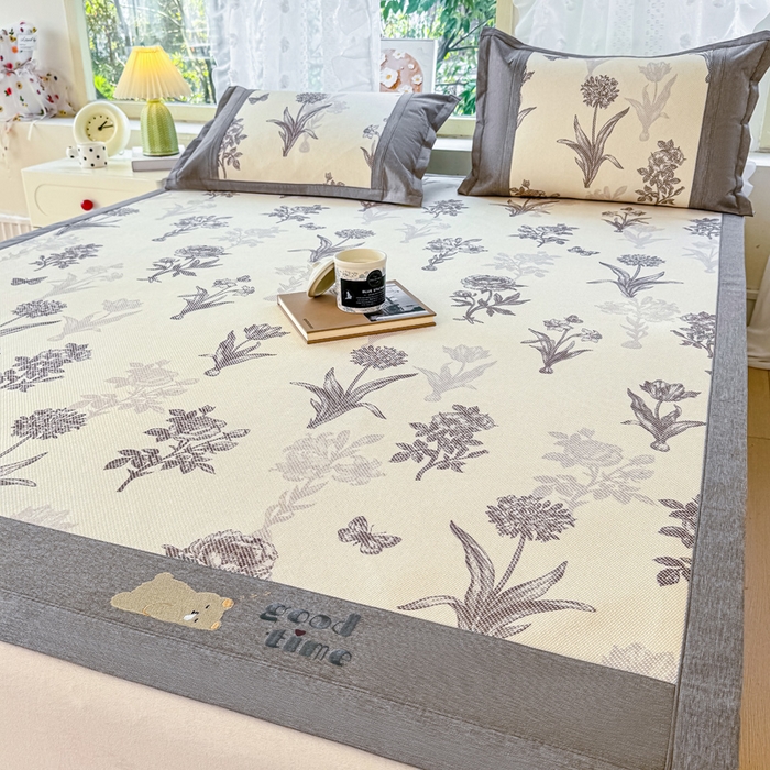 91家纺网 家纺一手货源 找家纺 2025新款A类抗菌数码印花冰藤席 飞花令