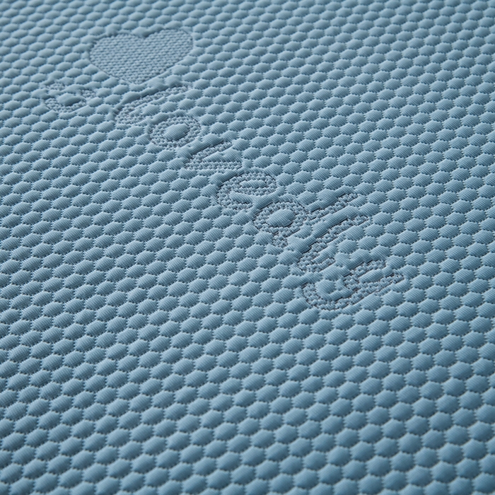 91家纺网 家纺一手货源 找家纺 （总）席皇后 2025新款A类凉感豆豆凉席系列床裙款