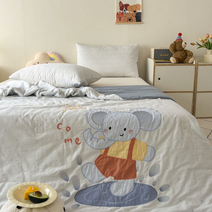 91家纺网 家纺一手货源 找家纺 鸣升家纺  2025新款精梳全棉纯棉绣花夏被夏凉被空调被 俏皮象