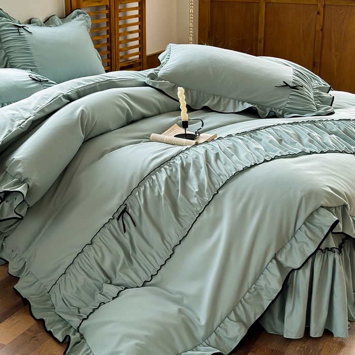 91家纺网 家纺一手货源 找家纺 2025秋冬新款A类母婴级法式风忆棉床裙床笠四件套 琉眠-浪花绿