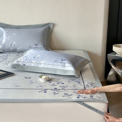 91家纺网 家纺一手货源 找家纺 （总）橘滋  2025新夏日高端A类原创设计轻奢简约数码印花冰丝席凉席-床席