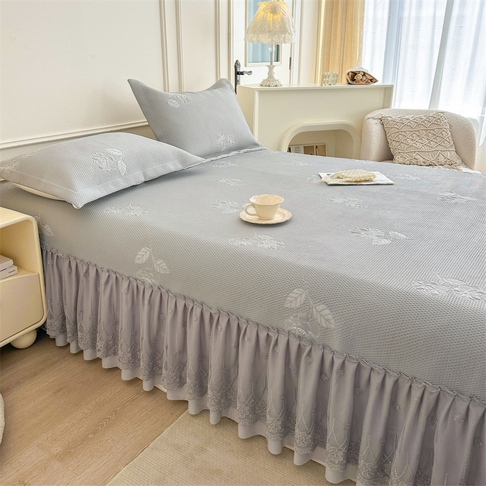 91家纺网 家纺一手货源 找家纺 恒爱   2025新款冰丝牡丹花床盖 浅灰