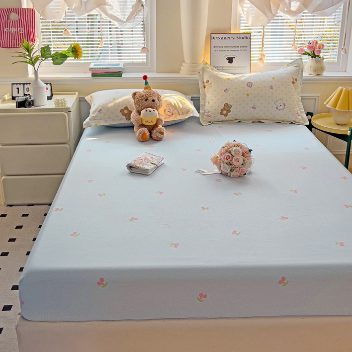 91家纺网 家纺一手货源 找家纺 依庭 2025新款全棉印花花卉款四件套单品系列-单床笠 芋泥小狗