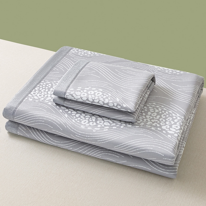 91家纺网 家纺一手货源 找家纺 （总）2025新款A类PE提花凉席-波光粼粼