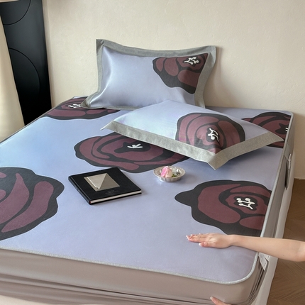 91家纺网 家纺一手货源 找家纺 橘滋2025新款高端轻奢简约数码印花冰丝席[淘宝抖音线上控价：308/328/358元（券后不得低于此价‼️）] 阿勒泰