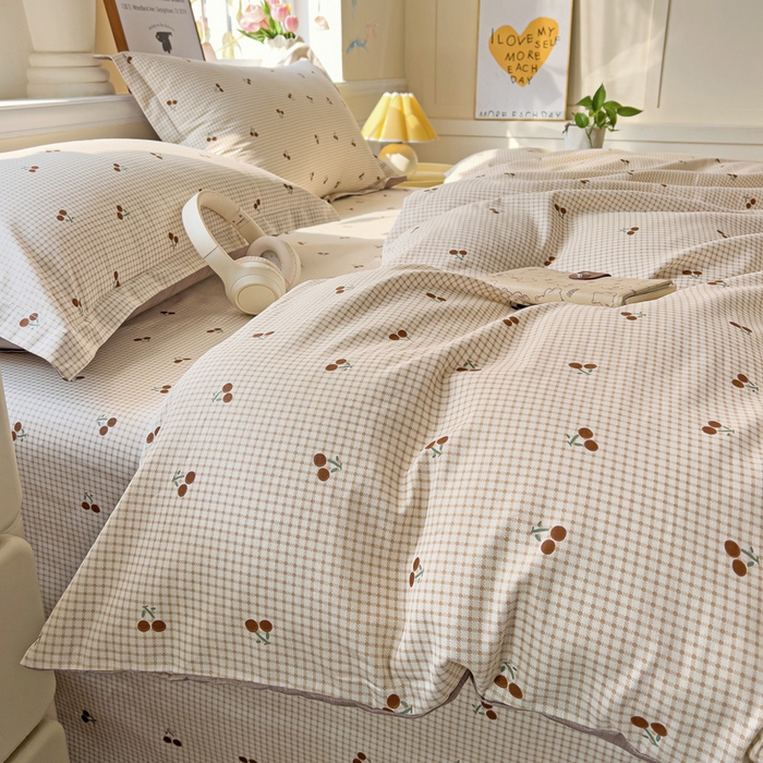 91家纺网 家纺一手货源 找家纺 依庭 2025新款全棉印花花卉款四件套单品系列-四件套 樱姿