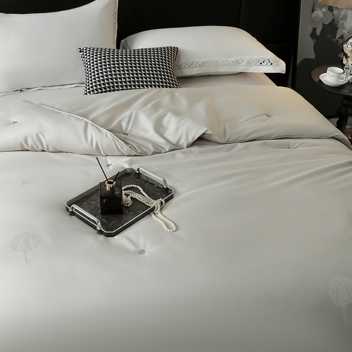 91家纺网 家纺一手货源 找家纺 畅畅家纺 2025新款100%黄金桑蚕丝被全棉提花桑蚕丝被高端婚庆被子夏凉被空调被春秋被冬被双人被 双喜-淡雅灰