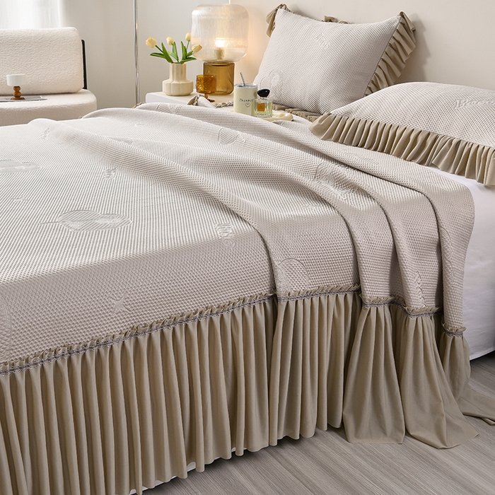 91家纺网 家纺一手货源 找家纺 畅畅家纺 2025新款立体提花凉豆豆席床裙款凉席 爱之恋-咖