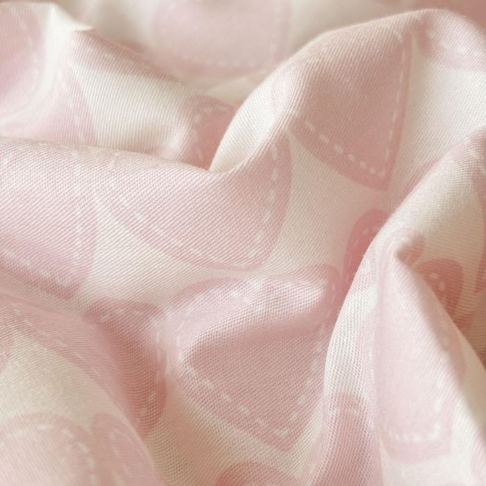 91家纺网 家纺一手货源 找家纺 鸣升家纺  2025新款精梳全棉纯棉绣花夏被夏凉被空调被 爱心兔子