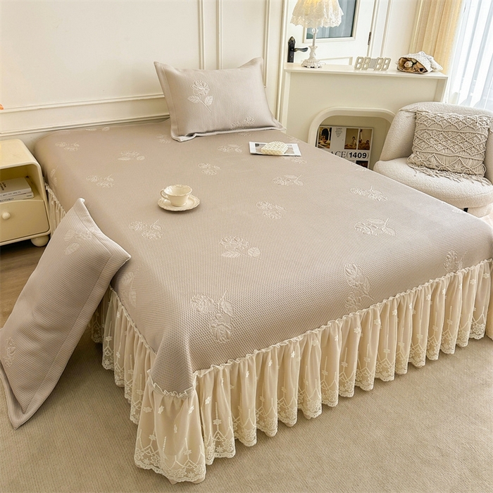 91家纺网 家纺一手货源 找家纺 恒爱   2025新款冰丝牡丹花床盖 卡其