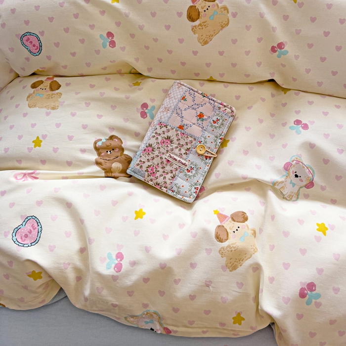 91家纺网 家纺一手货源 找家纺 依庭 2025新款全棉印花花卉款四件套单品系列-四件套 芋泥小狗