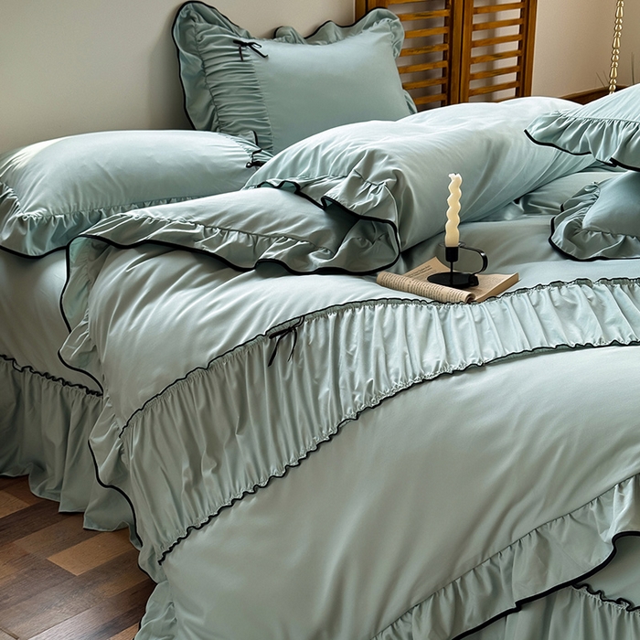 91家纺网 家纺一手货源 找家纺 2025秋冬新款A类母婴级法式风忆棉床裙床笠四件套 琉眠-浪花绿