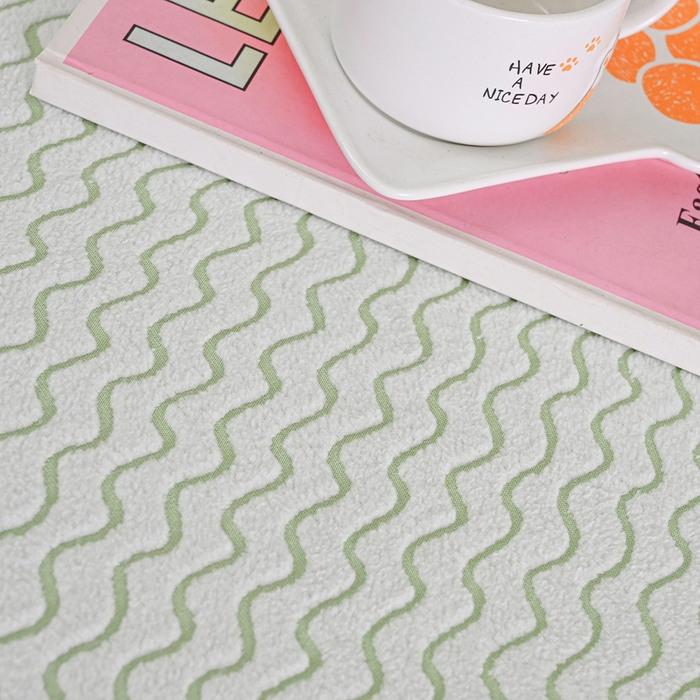 91家纺网 家纺一手货源 找家纺 2025新款防滑防尘斗柜套裙边-水波纹系列 浅绿