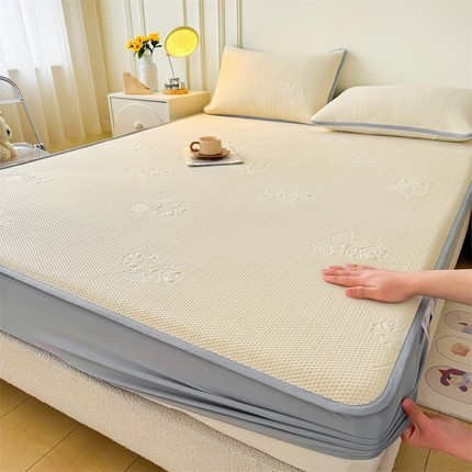 恒爱   2025新款冰丝牡丹花床笠 象牙白