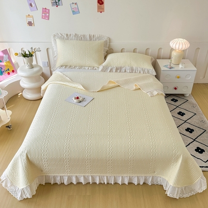 91家纺网 家纺一手货源 找家纺 （总）岚吉 2025新款莫代尔纯色小花边床盖三件套