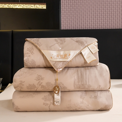 91家纺网 家纺一手货源 找家纺 鑫田家纺 2025新款天丝蚕丝被100%柞蚕丝夏被莱赛尔天丝数码印花 香槟