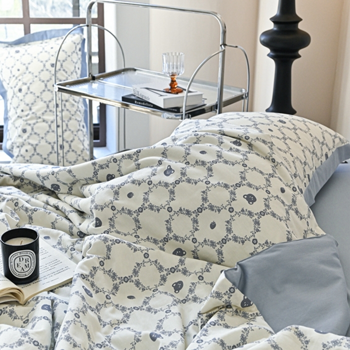 91家纺网 家纺一手货源 找家纺 金喜 2025新款天丝棉大豆印花夏凉被夏被四件套 蓝调