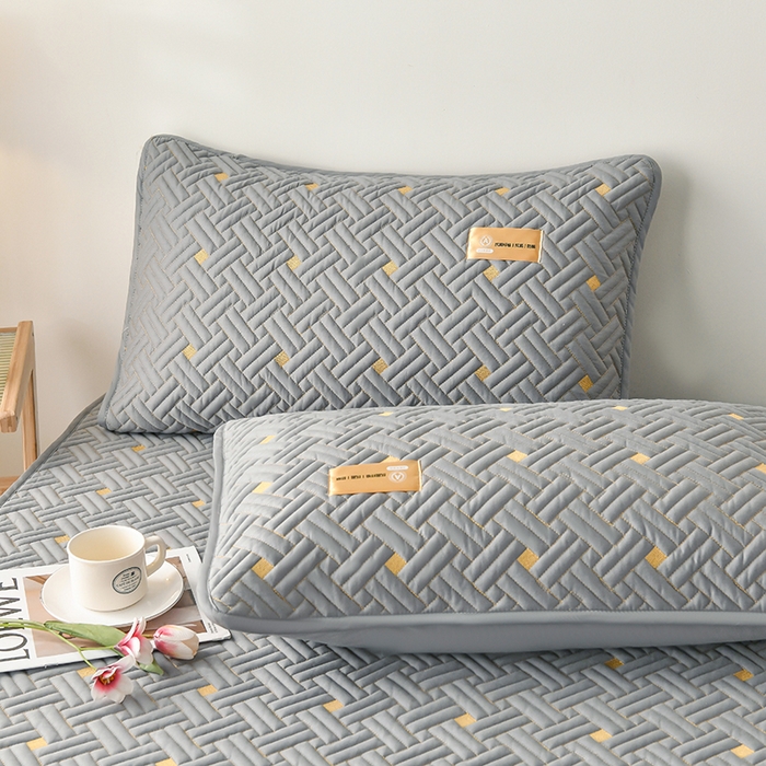 91家纺网 家纺一手货源 找家纺 （总）鑫钰 2025新款防水隔尿全棉纯棉大豆夹棉刺绣床笠直播热款