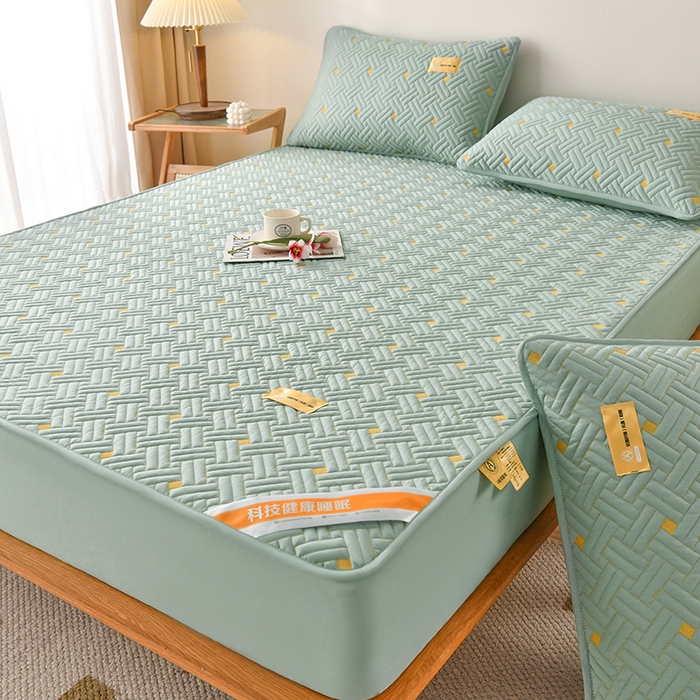 91家纺网 家纺一手货源 找家纺 鑫钰 2025新款防水隔尿全棉纯棉大豆夹棉刺绣床笠直播热款 鑫绣阁-薄荷绿（防水款）