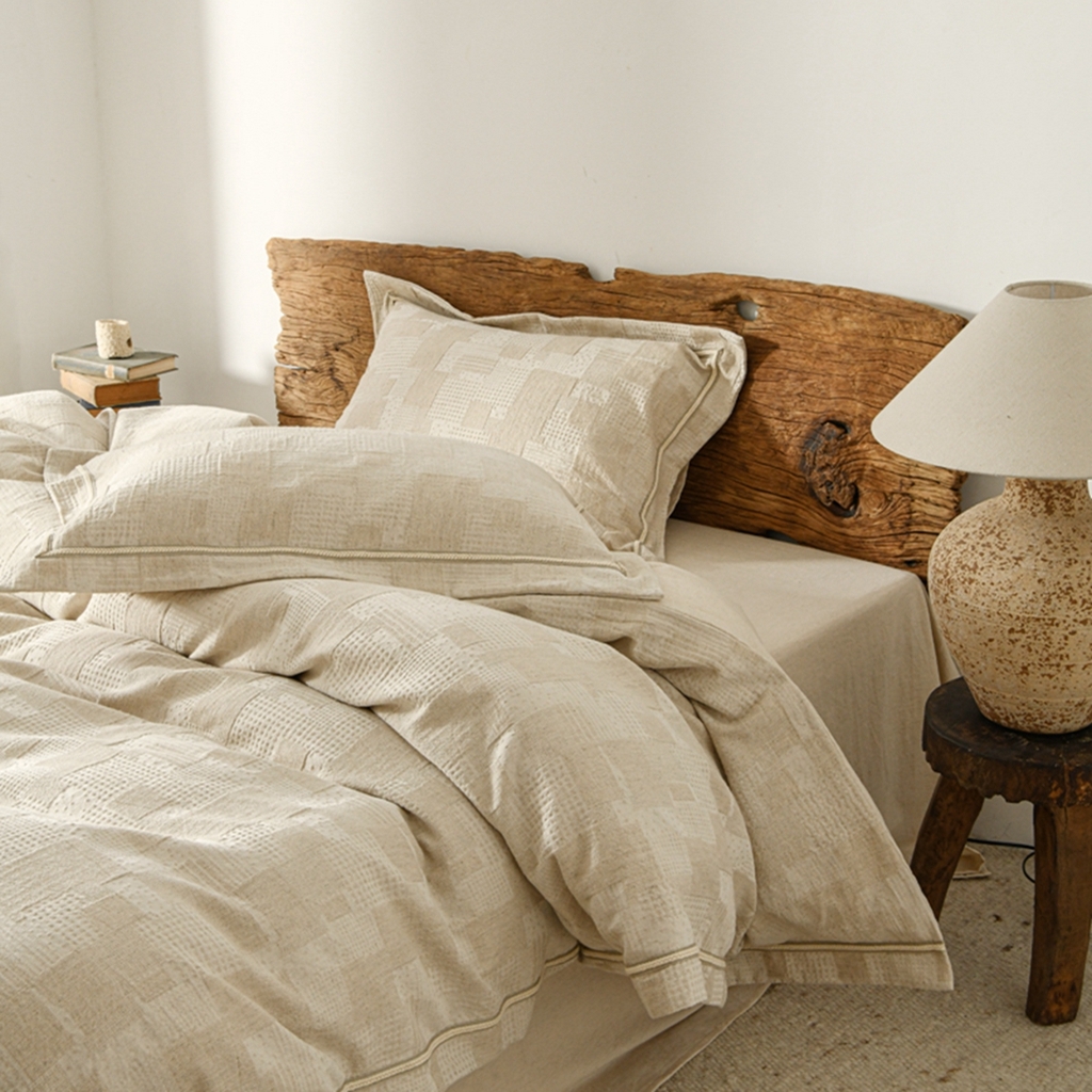 91家纺网 家纺一手货源 找家纺 简家居 2025新款亲肤舒适棉麻四件套 卢浮秘境