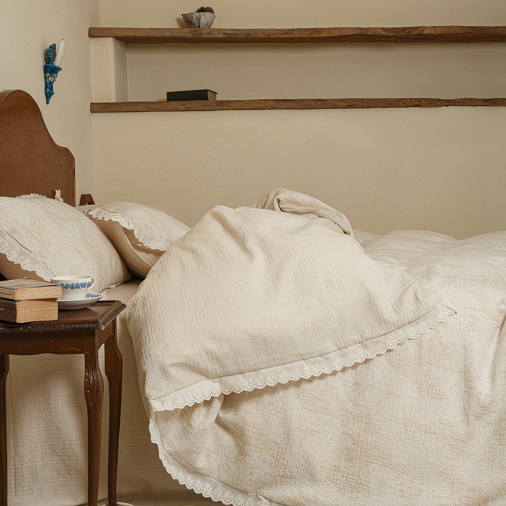 91家纺网 家纺一手货源 找家纺 简家居 2025新款亲肤舒适棉麻四件套 云间月影