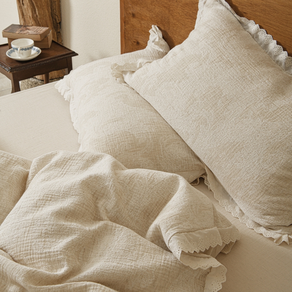 91家纺网 家纺一手货源 找家纺 简家居 2025新款亲肤舒适棉麻四件套 云间月影