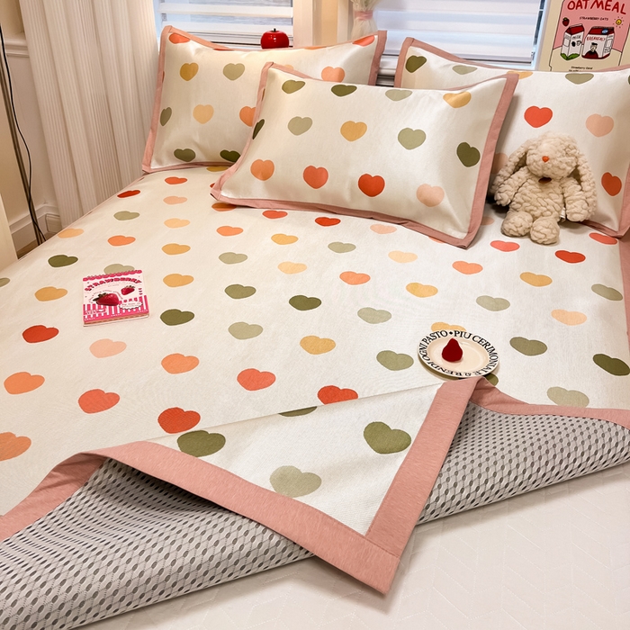 91家纺网 家纺一手货源 找家纺 典曼家纺 2025新款600D数码印花冰丝凉席席子 甜甜爱心