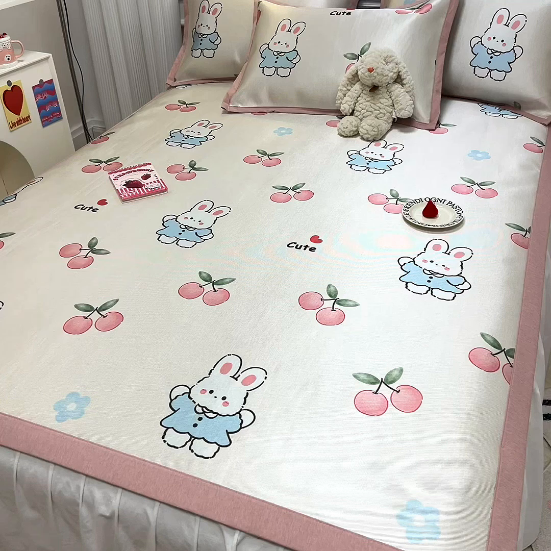 91家纺网 家纺一手货源 找家纺 典曼家纺 2025新款600D数码印花冰丝凉席席子 兔小桃