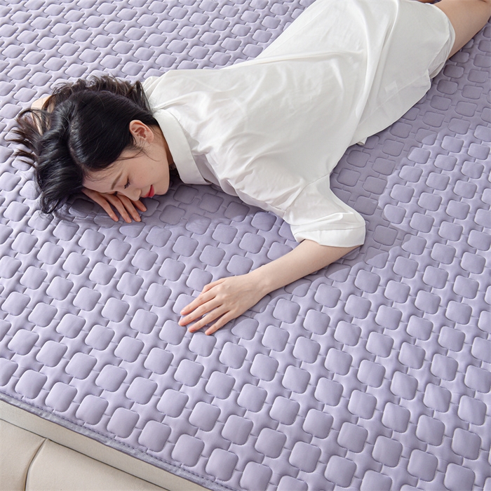 91家纺网 家纺一手货源 找家纺 布卢姆床垫 2025年新款A类12mm加厚乳胶凉席 丁香紫