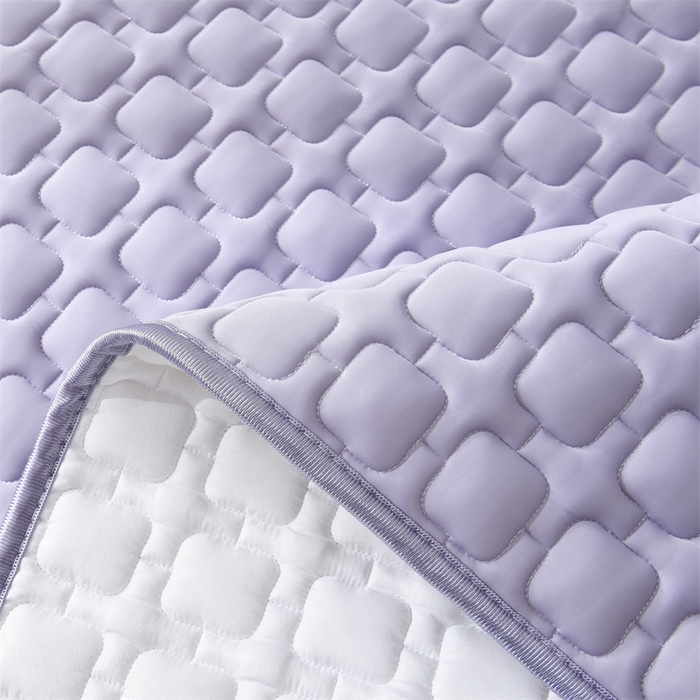 91家纺网 家纺一手货源 找家纺 布卢姆床垫 2025年新款A类12mm加厚乳胶凉席 丁香紫