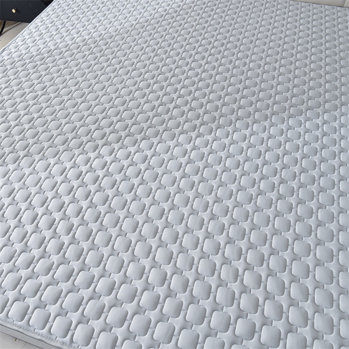 91家纺网 家纺一手货源 找家纺 布卢姆床垫 2025年新款A类12mm加厚乳胶凉席 高级灰