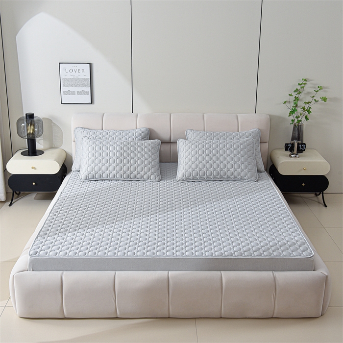 91家纺网 家纺一手货源 找家纺 布卢姆床垫 2025年新款A类12mm加厚乳胶凉席 高级灰