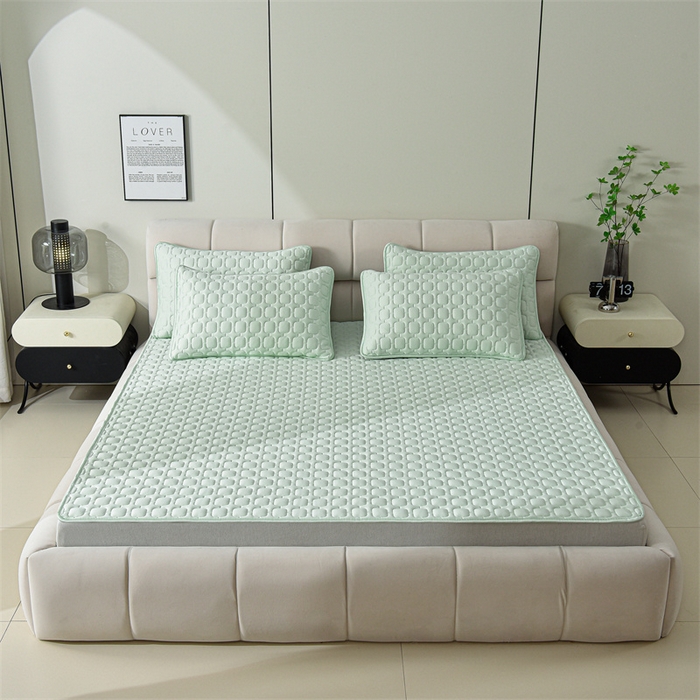 91家纺网 家纺一手货源 找家纺 布卢姆床垫 2025年新款A类12mm加厚乳胶凉席 青竹绿