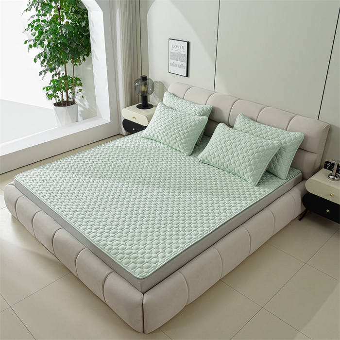 91家纺网 家纺一手货源 找家纺 布卢姆床垫 2025年新款A类12mm加厚乳胶凉席 青竹绿