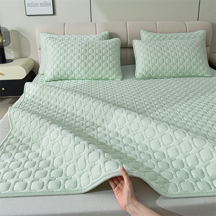 91家纺网 家纺一手货源 找家纺 布卢姆床垫 2025年新款A类12mm加厚乳胶凉席 青竹绿