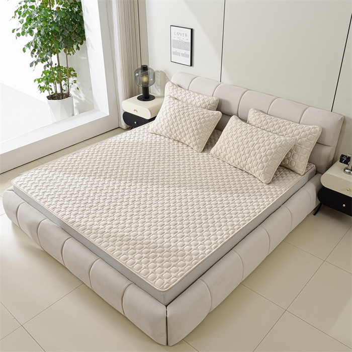 91家纺网 家纺一手货源 找家纺 布卢姆床垫 2025年新款A类12mm加厚乳胶凉席 象牙白