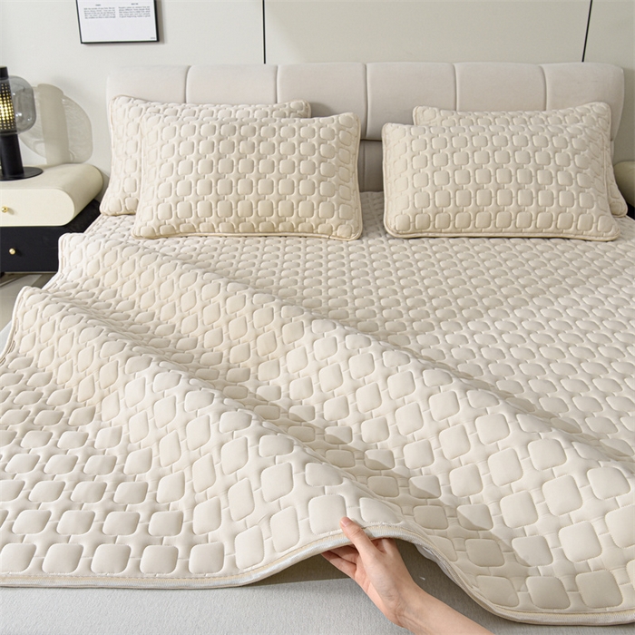 91家纺网 家纺一手货源 找家纺 布卢姆床垫 2025年新款A类12mm加厚乳胶凉席 象牙白