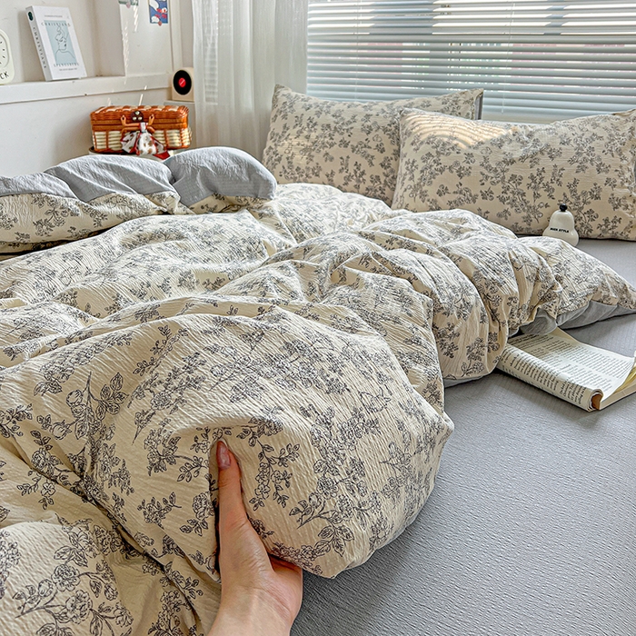 91家纺网 家纺一手货源 找家纺 金梦拉家纺 2025新款提花纱布棉双层纱皱皱纱四件套 法式浪漫