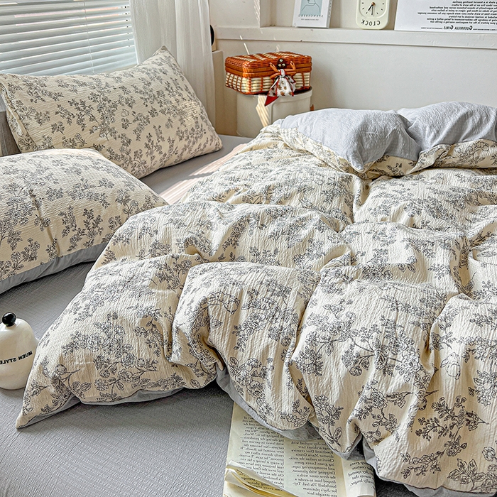 91家纺网 家纺一手货源 找家纺 金梦拉家纺 2025新款提花纱布棉双层纱皱皱纱四件套 法式浪漫