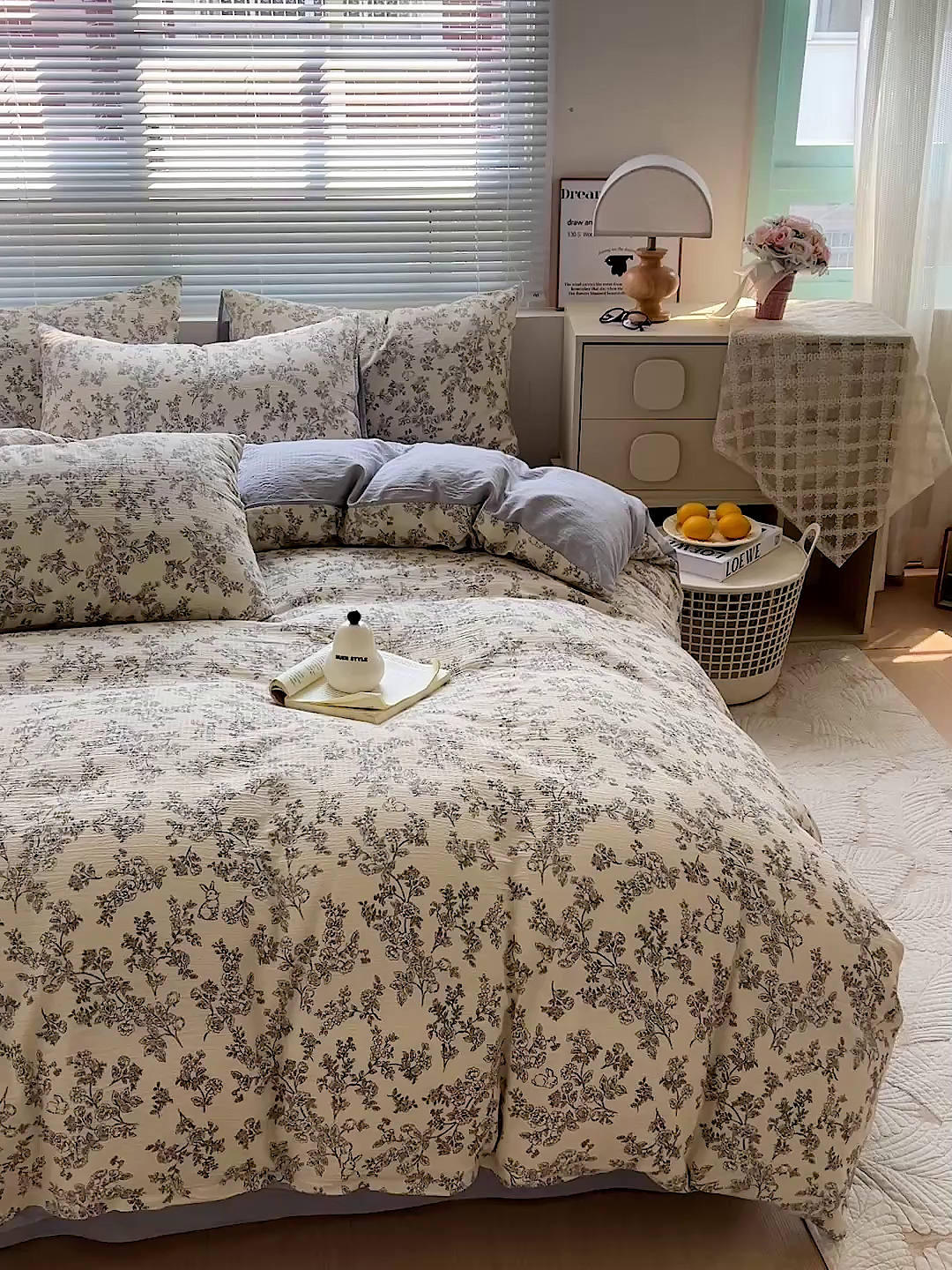 91家纺网 家纺一手货源 找家纺 金梦拉家纺 2025新款提花纱布棉双层纱皱皱纱四件套 法式浪漫