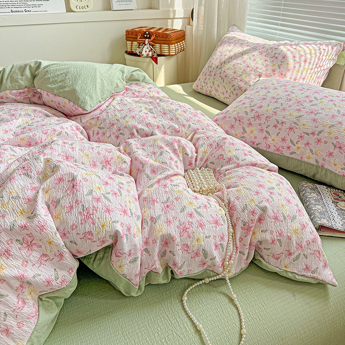 91家纺网 家纺一手货源 找家纺 金梦拉家纺 2025新款提花纱布棉双层纱皱皱纱四件套 粉杏绿