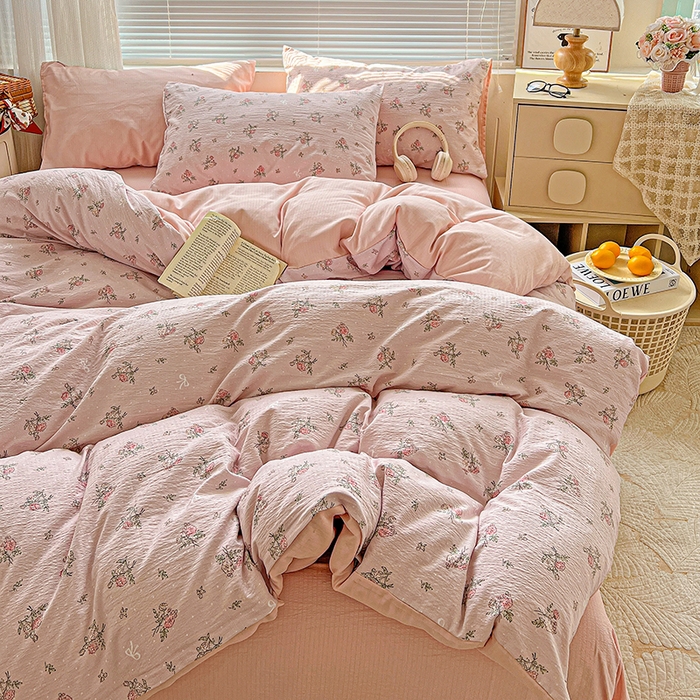 91家纺网 家纺一手货源 找家纺 金梦拉家纺 2025新款提花纱布棉双层纱皱皱纱四件套 花颜