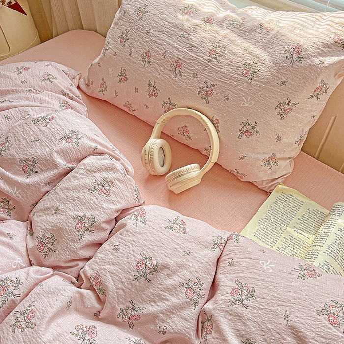 91家纺网 家纺一手货源 找家纺 金梦拉家纺 2025新款提花纱布棉双层纱皱皱纱四件套 花颜