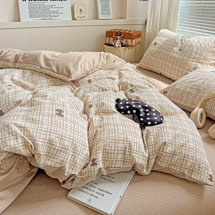 91家纺网 家纺一手货源 找家纺 金梦拉家纺 2025新款提花纱布棉双层纱皱皱纱四件套 咖调蝴蝶结