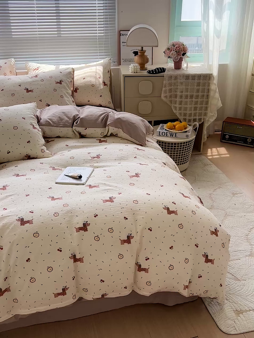 91家纺网 家纺一手货源 找家纺 金梦拉家纺 2025新款提花纱布棉双层纱皱皱纱四件套 快乐狗