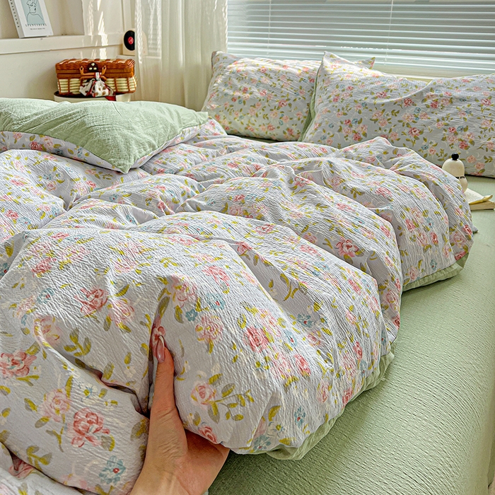 91家纺网 家纺一手货源 找家纺 金梦拉家纺 2025新款提花纱布棉双层纱皱皱纱四件套 绿茵